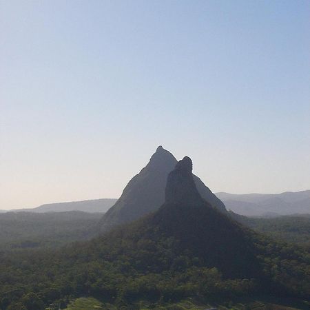 Glass House Mountains Ecolodge Exterior foto