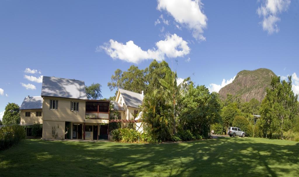 Glass House Mountains Ecolodge Exterior foto